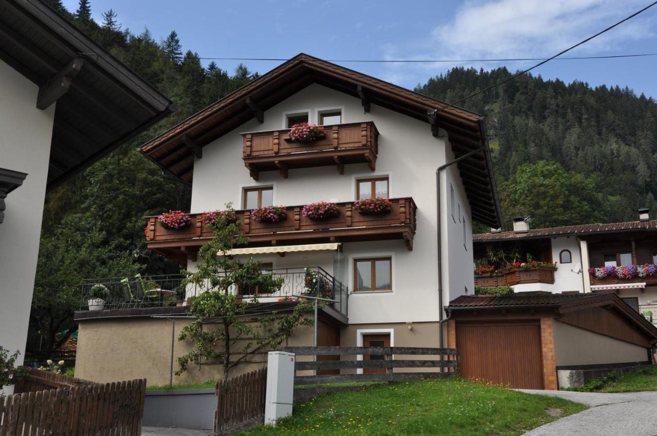 Ferienwohnung Pezzei Schlitters Exterior photo